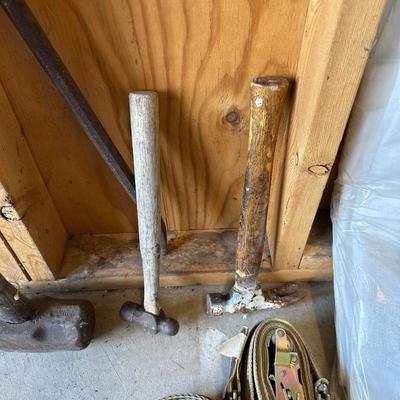 SLEDGE HAMMERS, RATCHET STRAPS, EXTENSION POLE AND MORE