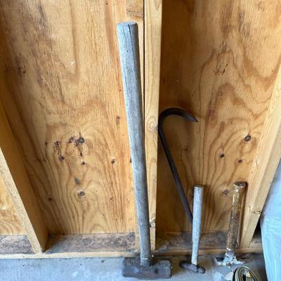 SLEDGE HAMMERS, RATCHET STRAPS, EXTENSION POLE AND MORE