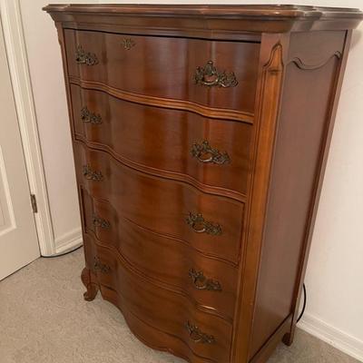 Bassett Dresser - bedroom set 1