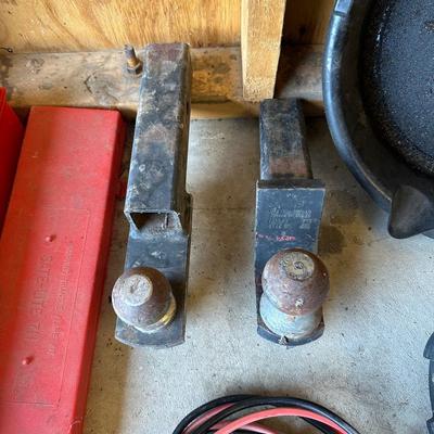 AUTOMOTIVE ITEMS
