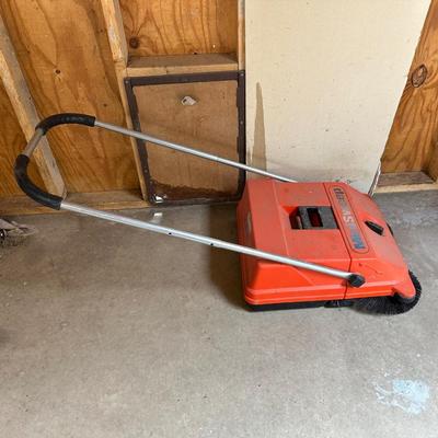 MINI SWEEP PUSH FLOOR SWEEPER