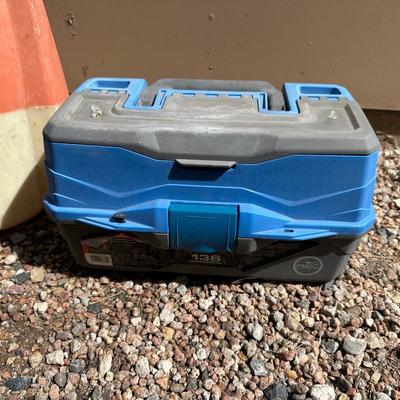 TACKLE BOX W/TACKLE, MINNOW BUCKET
