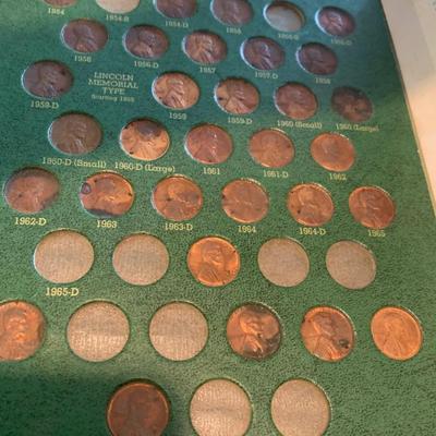 Lincoln Cent Collector Book & Clean $2 Bill