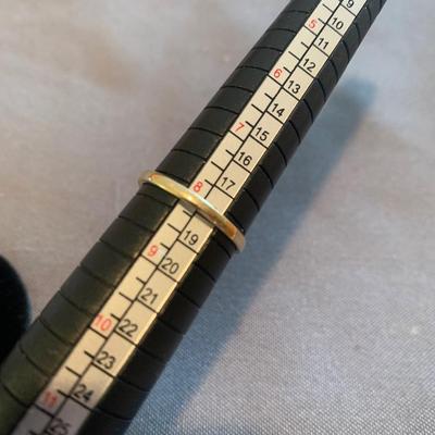 14k Gold Estate Ring Size 8