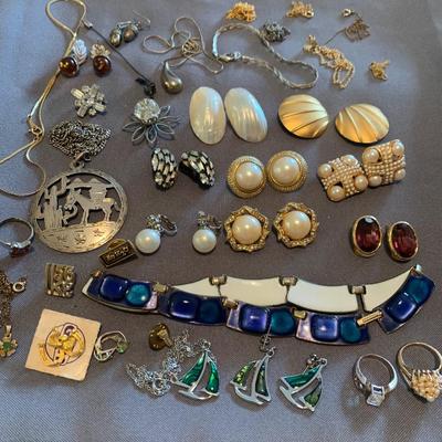 Estate Jewelry Lot + Vintage Political Buttons - Lot 50