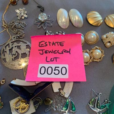 Estate Jewelry Lot + Vintage Political Buttons - Lot 50