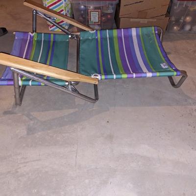 2 multi-colored loungers