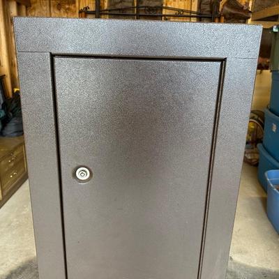 LIGHTWEIGHT GUN SAFE (NO KEY)