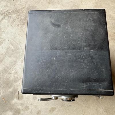 SENTRY FLOOR SAFE (NO COMBO)