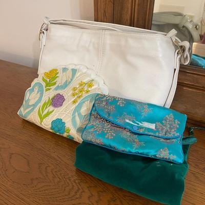 Makeup bag and purse lot