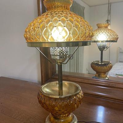 Fenton Shade Lamp