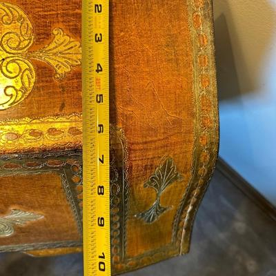 Florentine Desk