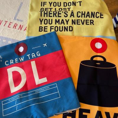 DFW airport blanket, airport pillow covers, Small & XSmall flip flops