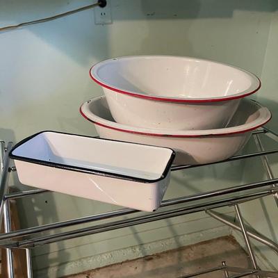 Vintage Enamel Pan Lot