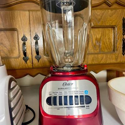 Red Oster Blender