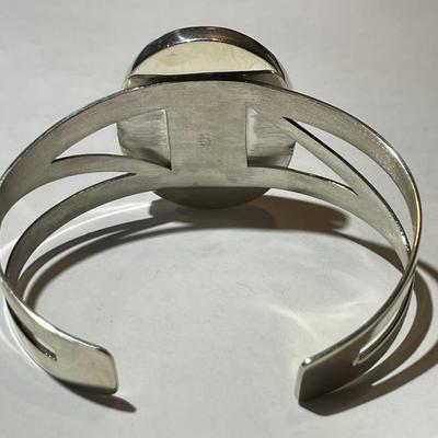 Jay King (DTR) Sterling Silver New Never Used Fashion Amber Color Cuff Bracelet Size for a 7" Wrist Preowned from an Estate....