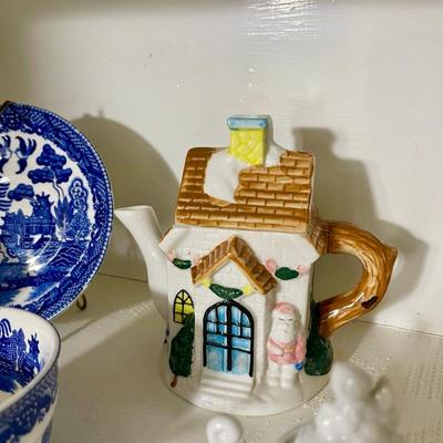 Blue Tea Lot