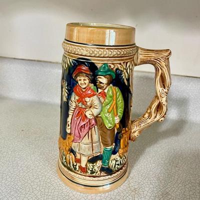 Fruit and Stein Lot