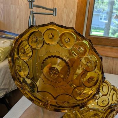 L. E. Smith Moon and Star Amber Lidded Vintage Candy Dish