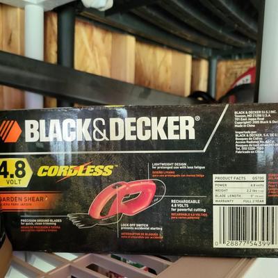 Black & Decker Cordless Garden Sheer