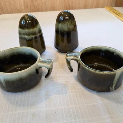 Lot of Vintage Pfaltzgraff USA Pottery Green Drip