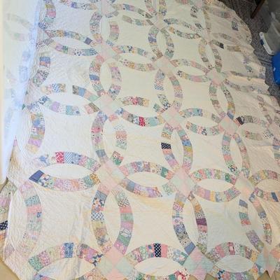 Hand Made Wedding Ring Vintage Quilt
