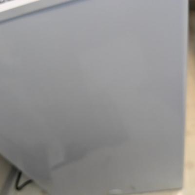Like New Handy Size 4.9 Cu Ft