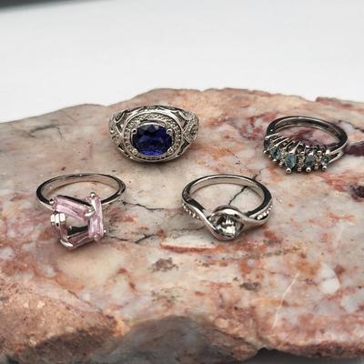 Unique Detailed Fashion Rings With 925