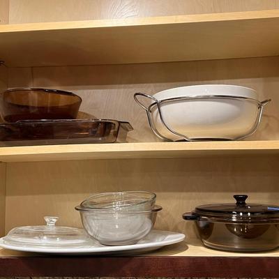 Complete dish set & serving bowls, trays & platters