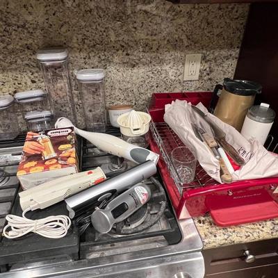 Misc kitchen lot, knives & Geneva coffee maker