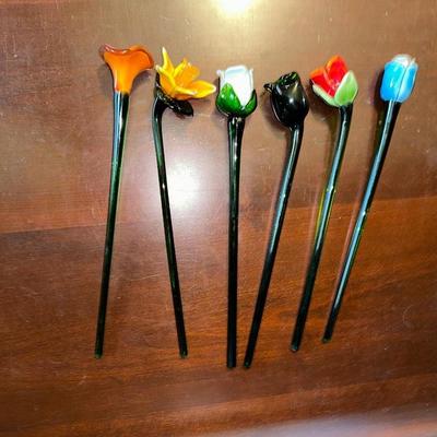 7 GLASS FLOWERS