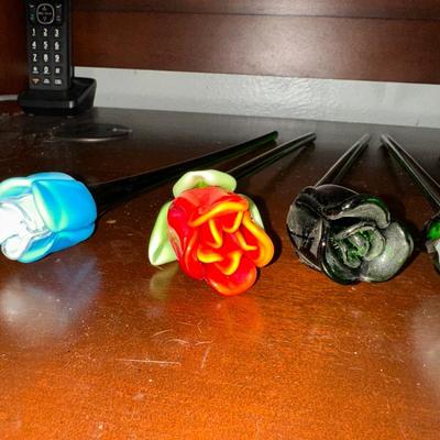 7 GLASS FLOWERS