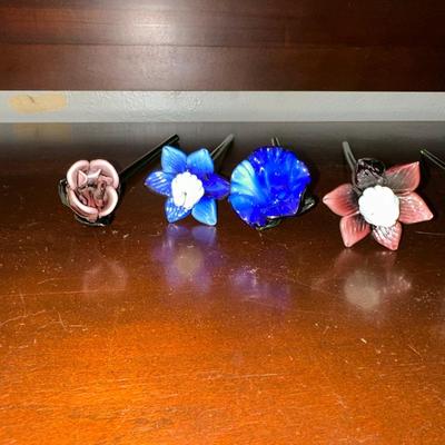 7 GLASS FLOWERS
