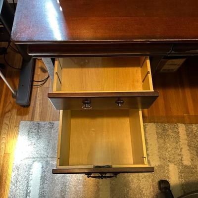 L SHAPED COMPUTER DESK WITH HUTCH PLUS CHAIR AND OFFICE SUPPLIES