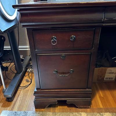 L SHAPED COMPUTER DESK WITH HUTCH PLUS CHAIR AND OFFICE SUPPLIES