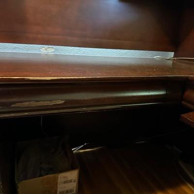 L SHAPED COMPUTER DESK WITH HUTCH PLUS CHAIR AND OFFICE SUPPLIES