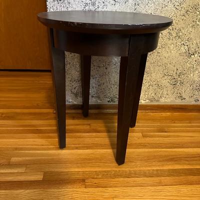 ROUND SIDE TABLE AND ARTSTONE BY CARSON