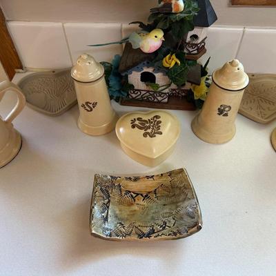 DECORATIVE BIRD HOUSE, PFALTZGRAFF PIECES & PAMPERED CHEF MOLDS