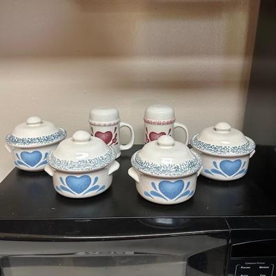 PFALTZGRAFF SOUP BOWLS AND SHAKERS