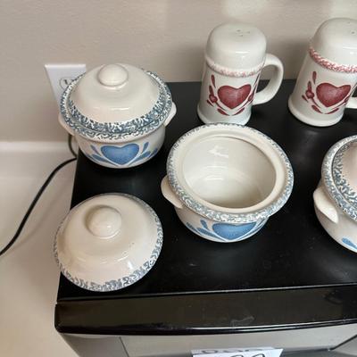 PFALTZGRAFF SOUP BOWLS AND SHAKERS