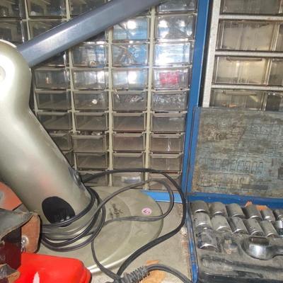 Nuts and washer storage, lamps