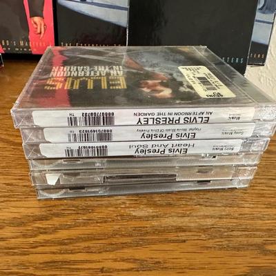 ELVIS PRESLEY MUSIC ON CD'S AND BOOKS