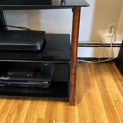 3 TIER MEDIA STAND