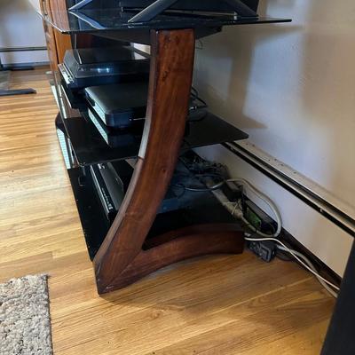 3 TIER MEDIA STAND