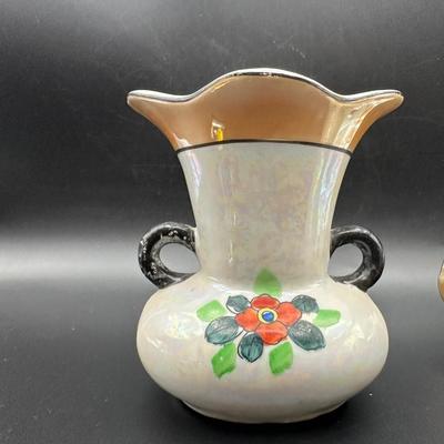Vintage Japan Hand Painted Vases (2)