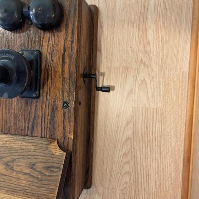 Antique KELLOGG Wood Switchboard and Supply Crank Wall Mount Telephone