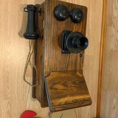 Antique KELLOGG Wood Switchboard and Supply Crank Wall Mount Telephone