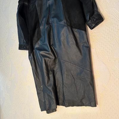 LADIES WILSON LINED LEATHER COAT SIZE XL