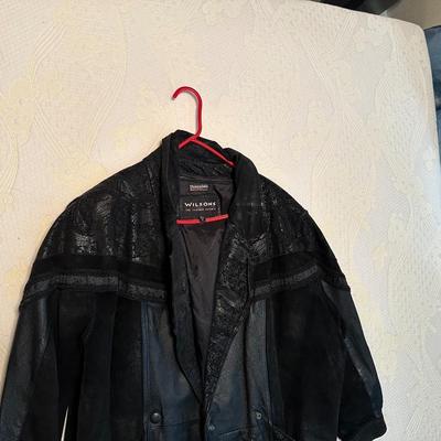 LADIES WILSON LINED LEATHER COAT SIZE XL