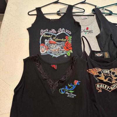 LADIES HARLEY DAVIDSON TANKS AND T-SHIRTS SIZE L - XL